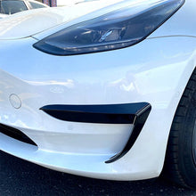 Cargar imagen en el visor de la galería, Front Bumper Cover Wind Knife ABS Glossy Black Fog Lamp Trim Carbon Look Blade Trim Light Eyebrow For Tesla Model 3 Y 2017-2022