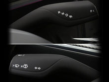 Cargar imagen en el visor de la galería, Real Carbon Fiber Wiper Shift Shifter Bar Cover Trim For Tesla Model 3 Model Y Interior Car Steering Wheel Accessories