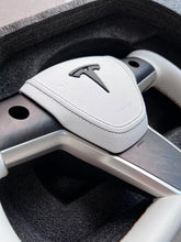 Load image into Gallery viewer, For Tesla High-end custom style steering wheel YOKE steering wheel carbon brazing dimensional steering wheel model3/modely