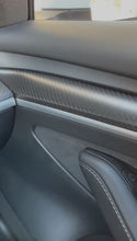 ギャラリービューアReal Carbon Fiber Interior For Tesla Model 3 Model Y Center Console Dashboard Door Trim Strip Front 2017-2020 2021 2022 2023Only For Left Driveに読み込んでビデオを見る
