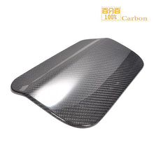 Carica l&#39;immagine nel visualizzatore di Gallery, For Toyota camry BMW F30 3 Series Real Dry Carbon Fiber Fuel Gas Tank Cap Cover 2012up

